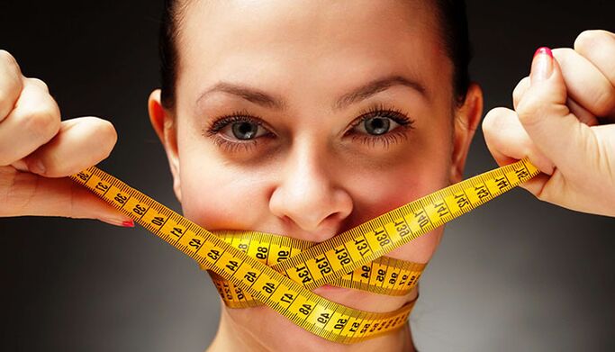 Shmangia e ushqimit është teknika më efektive e humbjes së peshës ekstreme