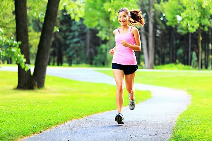 Vrapimi në mëngjes për një orë do t’ju ​​ndihmojë të humbni peshë në një javë